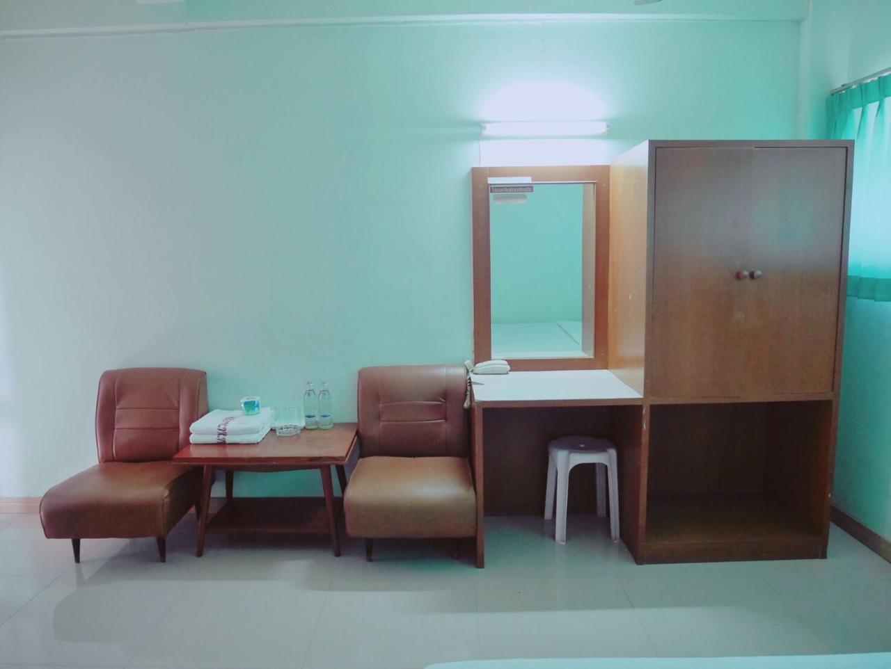 帕克憧普巴德酒店 Pak Chong 外观 照片